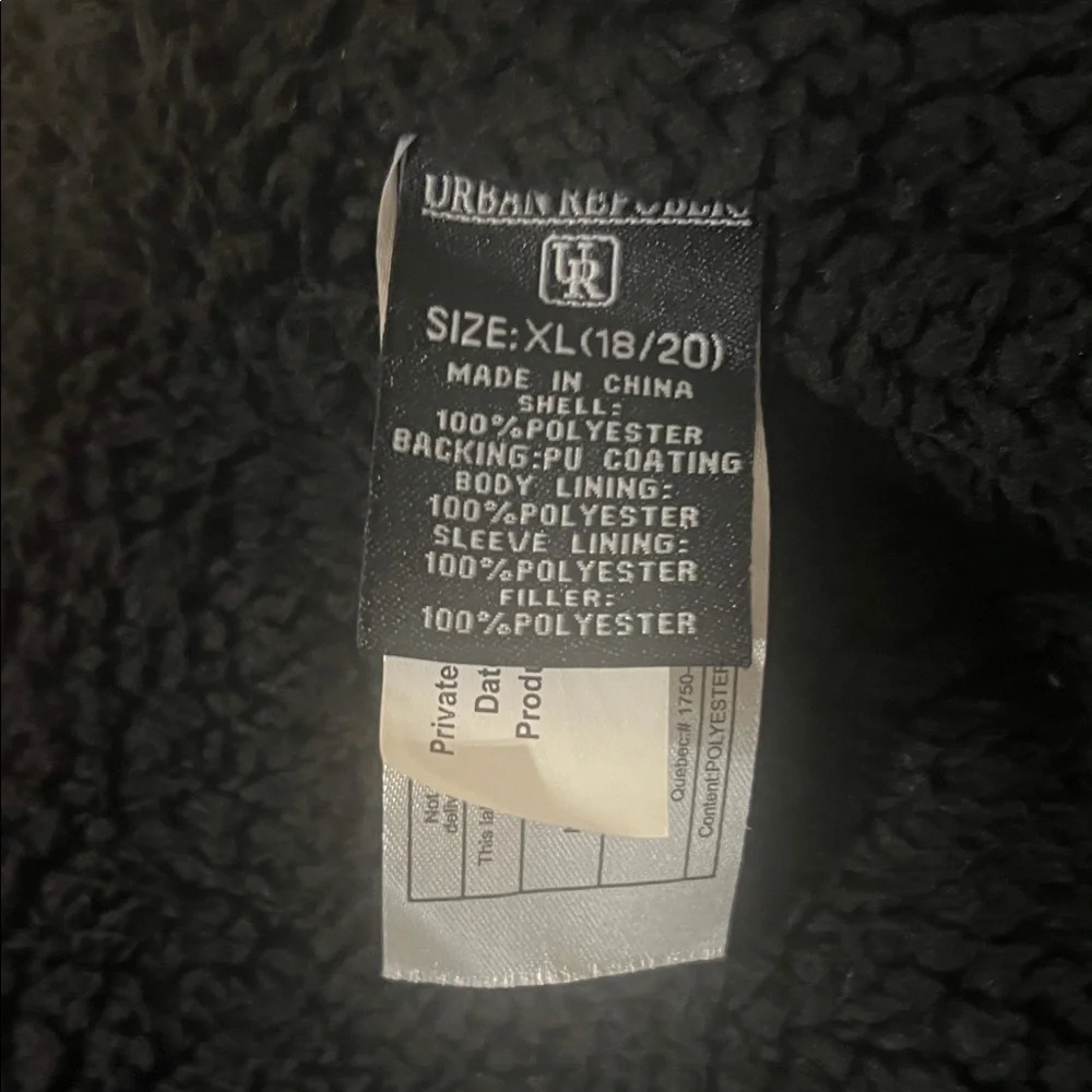 URBAN REPUBLIC Black Camo Puffer Jacket